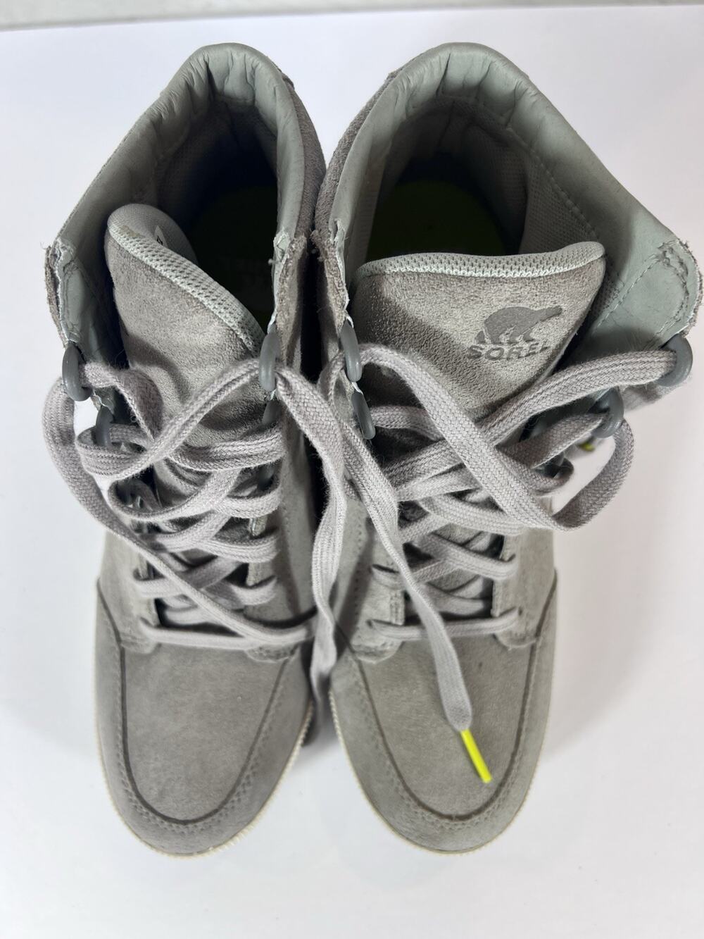 SOREL Out 'N About Wedge Booties Dove/Quarry Gray Suede Waterproof Women's 8.5
